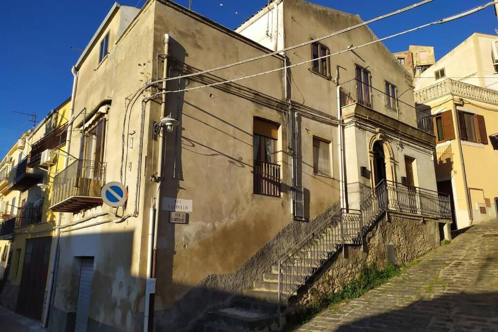 Вилла Casa Ad Assoro, Al Centro Della Sicilia Экстерьер фото